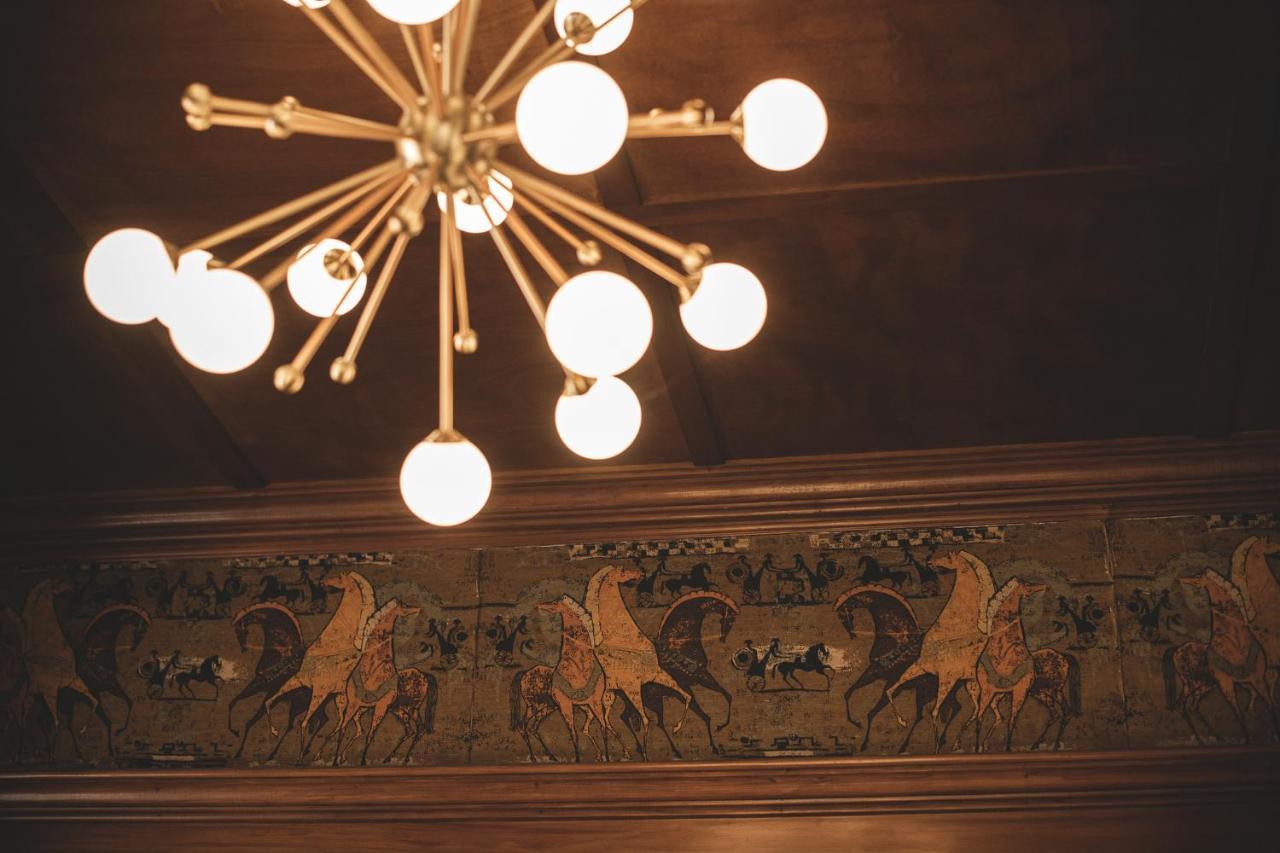 Bed and Breakfast Cedar House Гисборн Экстерьер фото